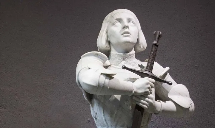 On the footsteps of Joan of Arc - Private day trip to Rouen