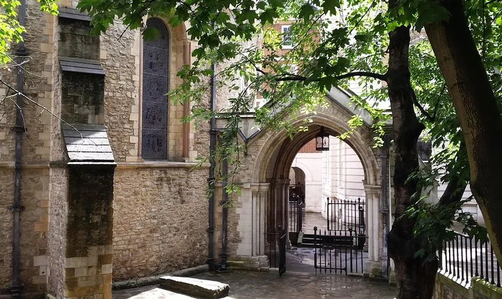 Hidden London Walking Tour