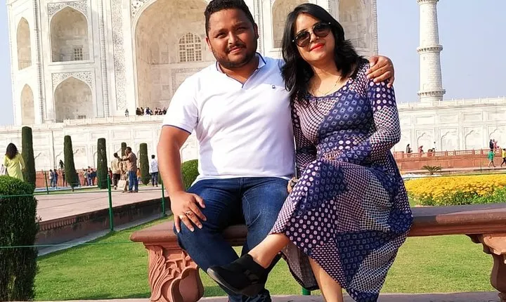 From Agra: 1 day Taj Mahal Sunrise Tour With Fatehpur Sikri