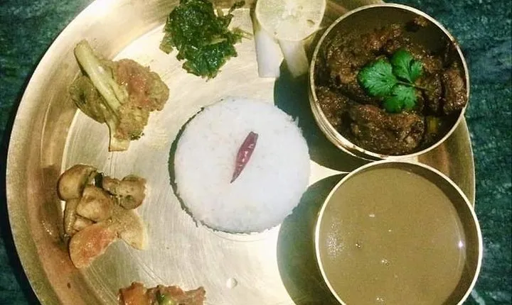 Nepal local food cooking course