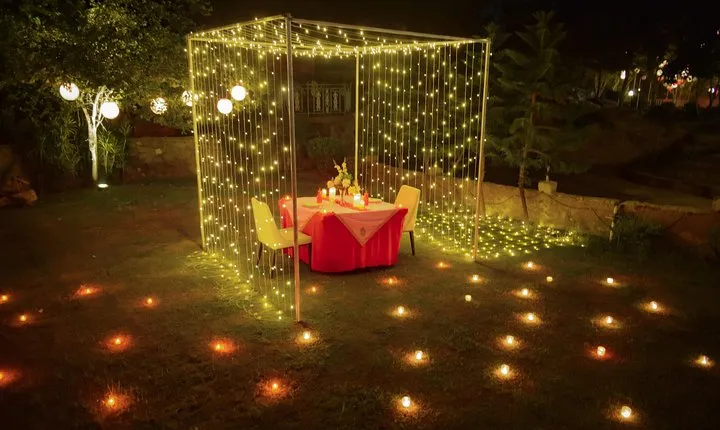 Instagram Photoshoot With Romantic Dinner Date - Fairy Light Cabana