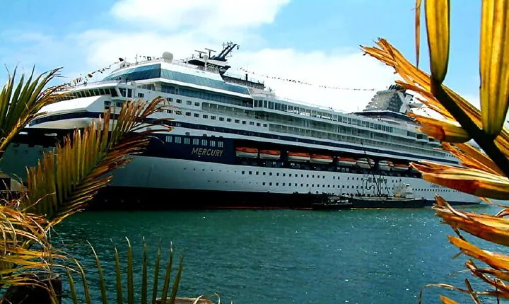 Private Customized French Riviera Tour from Port of Cannes 8H