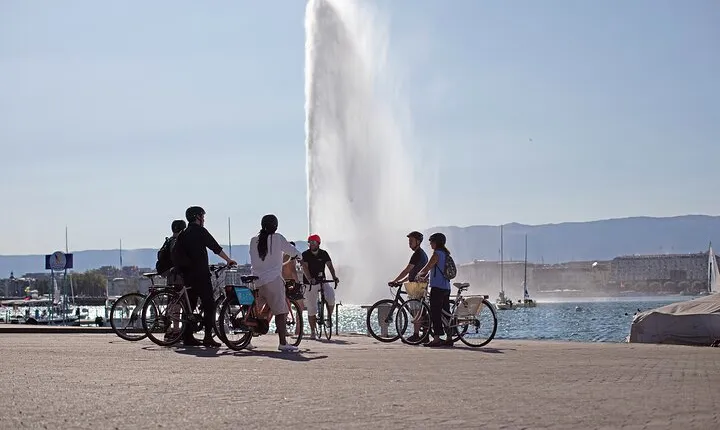 Geneva Highlights Tour by Bike - 3h