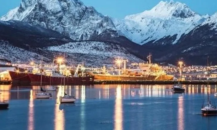 4-Day Trip to Ushuaia by Air from Buenos Aires