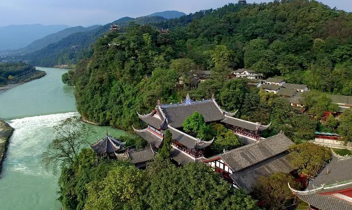 Chengdu Private Day Tour to Qingcheng Mountain and Dujiangyan Irrigation System