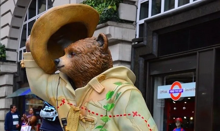 Paddington Bear Walking Tour of London