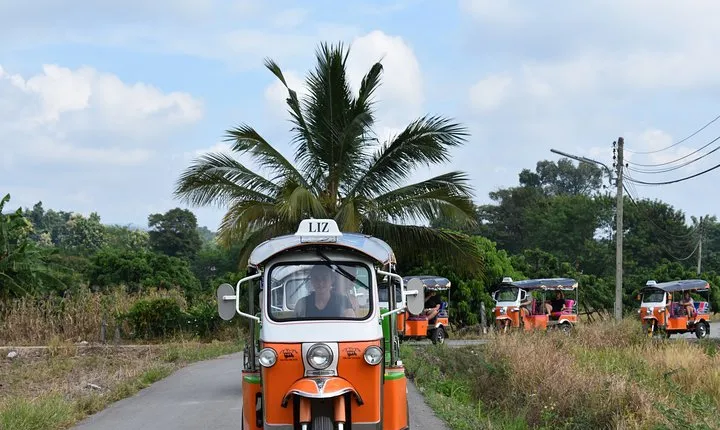 Full Day Chauffeur Driven Tuk Tuk Adventure in Chiang Mai including rafting