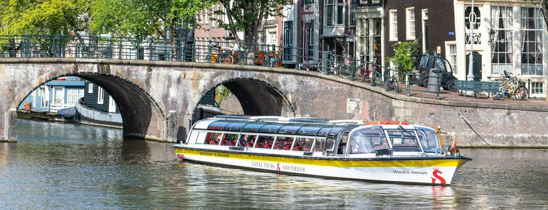 Amsterdam Canal Cruise from Damrak