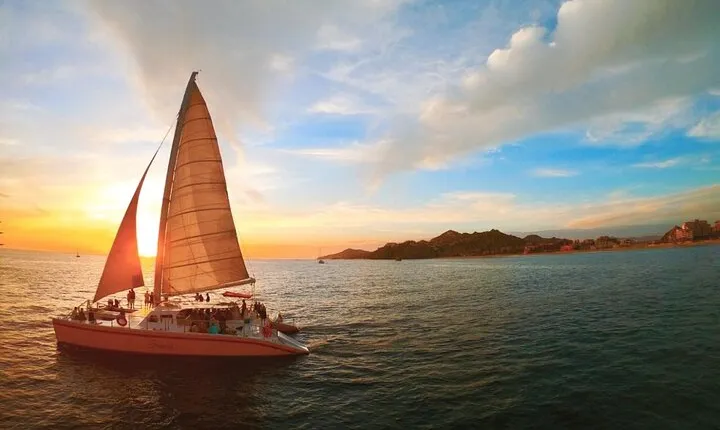 Sunset Party Cruise at Los Cabos