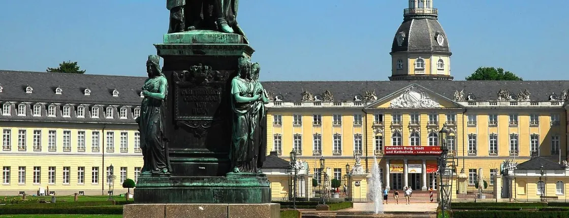 Karlsruhe city highlights walking tour with a local guide
