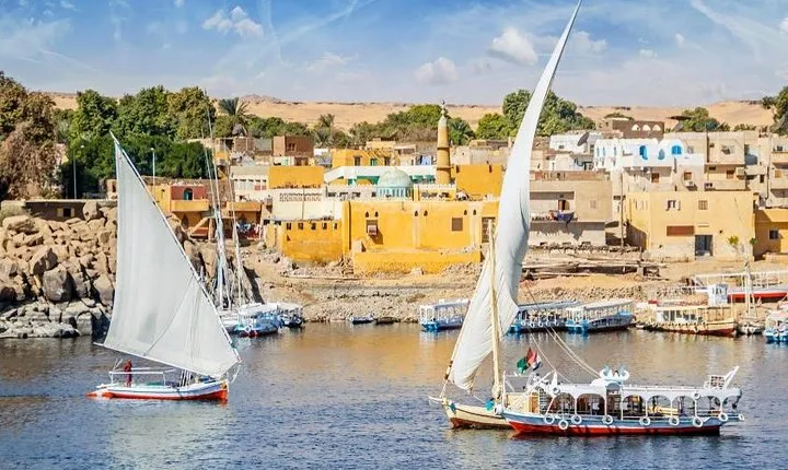 Felucca sailing-boat Ride, tour in Luxor to discover Hapy Nile