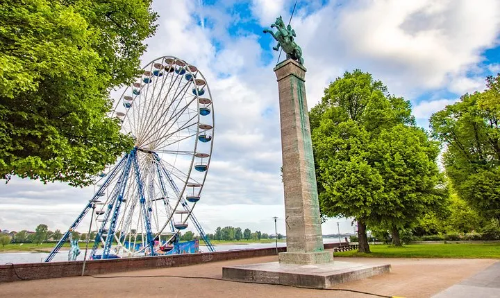 Historic Dusseldorf: Exclusive Private Tour with a Local Expert