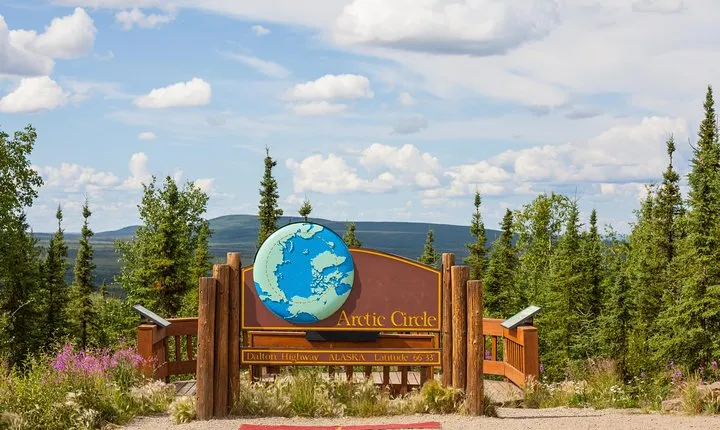 Arctic Circle Day Trip from Fairbanks with Transportation