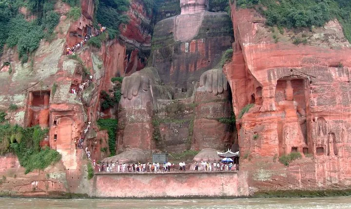 Private Day Tour: Leshan Buddha Of Chengdu
