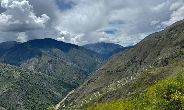 Death Road Peru, Mountain Bike Tour on the Most Dangerous Road