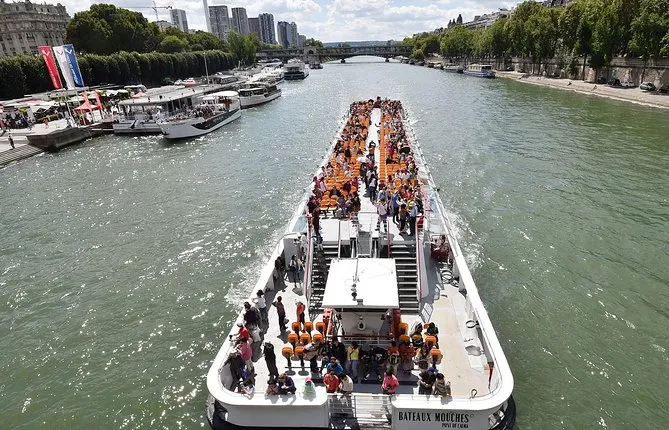 OT Paris Quick Entry Ticket for 1-Hour Seine Cruise Ride
