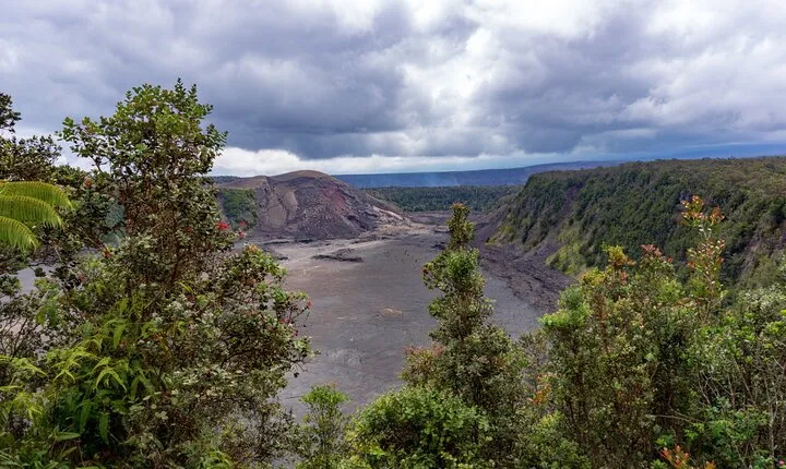 Hawaii Volcanoes National Park Experience from Oahu