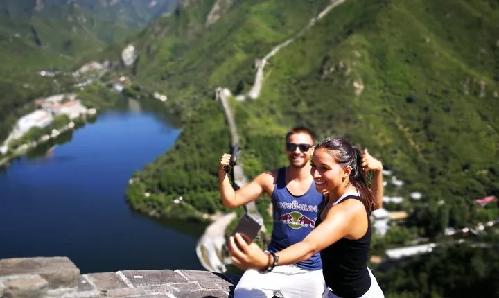 Hero's Pick: Junyongguan-Huanghuacheng-Mutianyu Great Wall One Day Hiking Tour