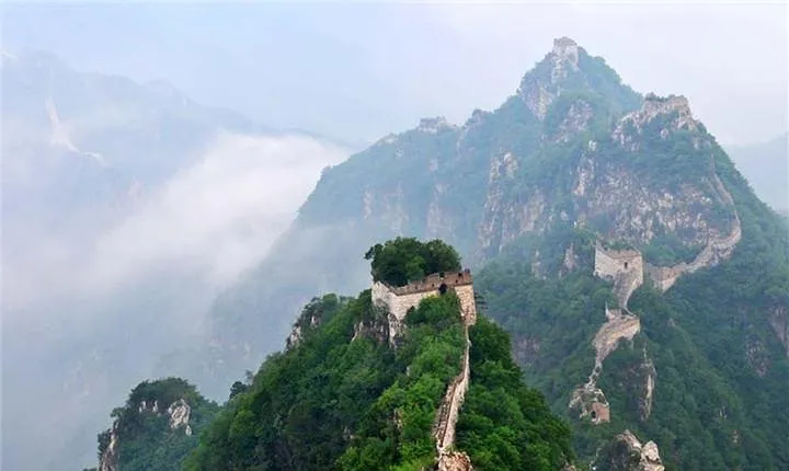 VIP Hiking Adventure Tour for Jiankou Great Wall