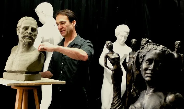 5 Mornings or 5 Afternoons Sculpture in Clay Guided Workshop