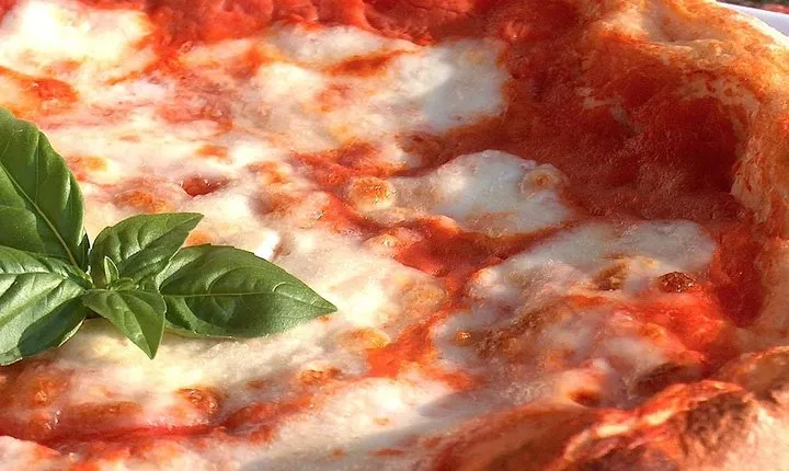 Homemade Pizza Class in Napoli