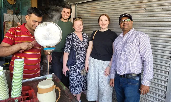 Spice Market, Masala Chai with Old Delhis heritage trails