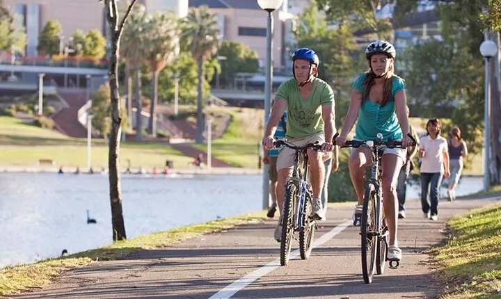 Adelaide City and Parklands Bike Tour