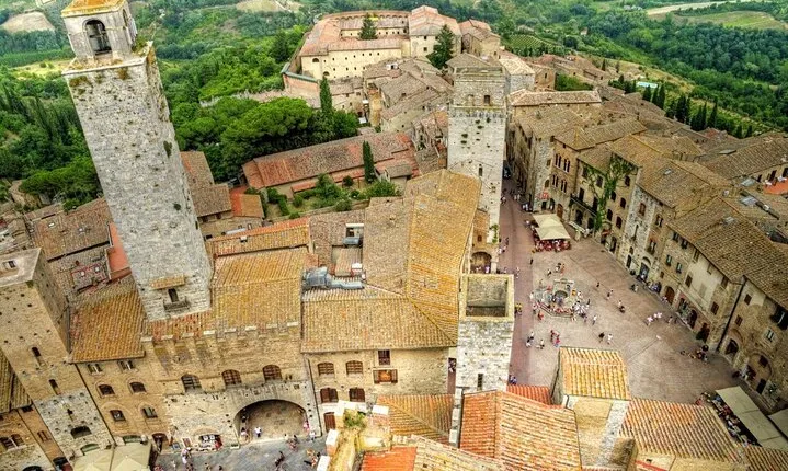 Private Tour to Siena and San Gimignano from Livorno Cruise Port
