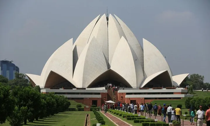 Private Full Day Temple Tour in Delhi