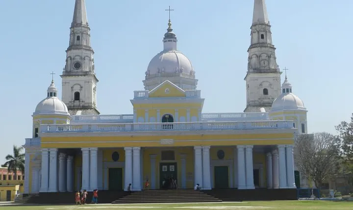 TOUR TO SARDHANA CHURCH (Basilica of Our Lady of Graces) FROM DELHI 