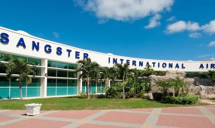 Grandiosa Hotel Private Airport Transfer
