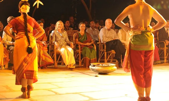 Cultural visit of Chennai with South Indian lunch