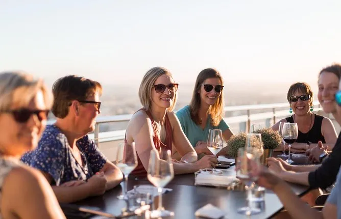 Valencia City of Arts & Sciences Tour with Rooftop Wine Tasting and Tapas