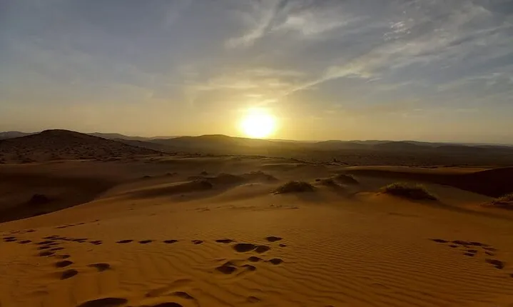 El borj Desert and Lagzira 2 days 1 night