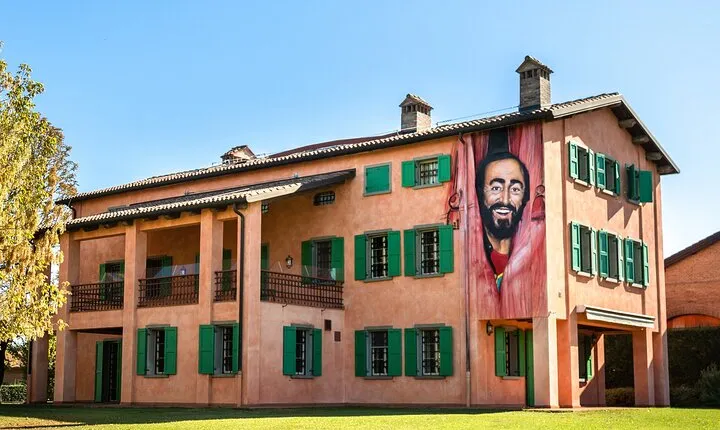 Skip the Line: Pavarotti Museum - Official Ticket + Audioguide