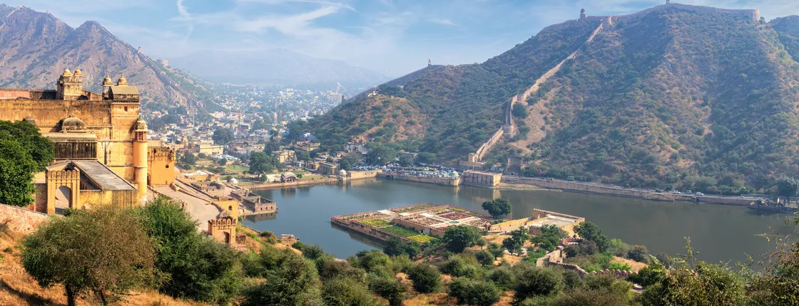Jaipur city with the Amber Fort full-day private tour