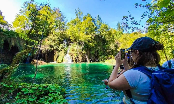 Plitvice & Rastoke: Guided Tour from Zagreb; Max 8 people ENG/ESP