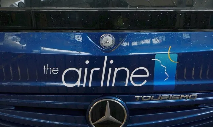 Airport Coach Service from Oxford to Gatwick