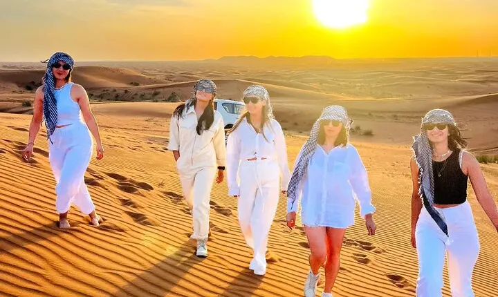  Dubai Desert Safari With Buffet Dinner Tour