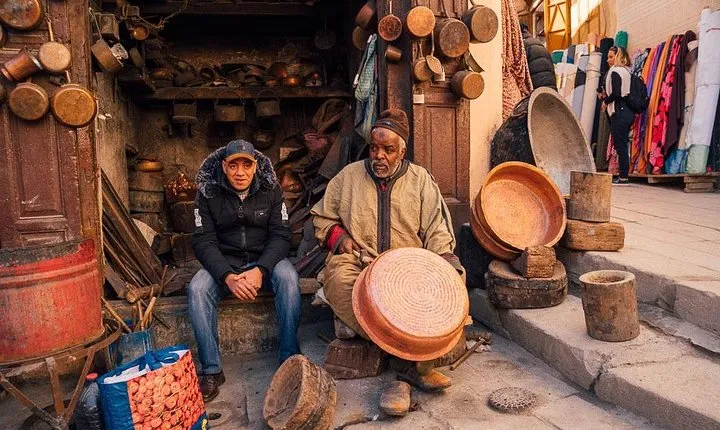 Fez Medina Tour 5 Hours ( GUIDE DRIVER MINIVAN INCLUDED)