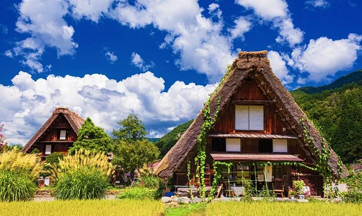 Nagoya: Hida Takayama & World Heritage Shirakawa-go 1Day Bus Tour