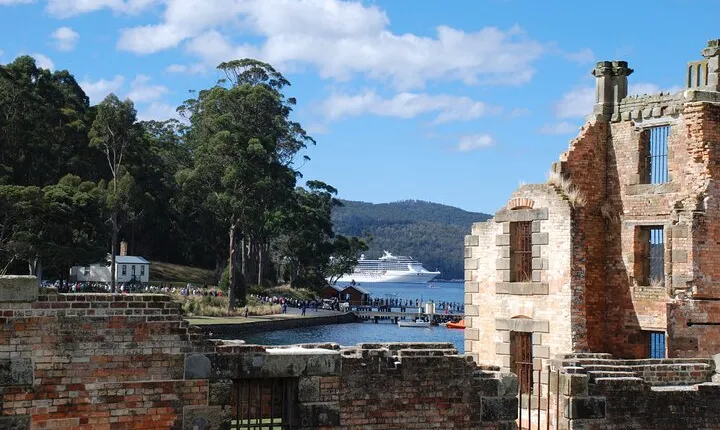 Private Tasman Peninsula Walking Tour