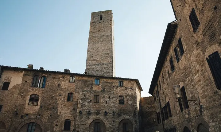 Private Transport to San Gimignano and Volterra from Florence