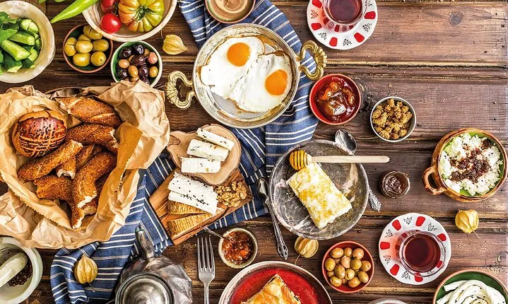 Private Traditional Turkish Breakfast & Sirince Village Tour By Locals