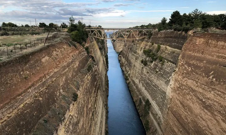 3 Days Private Tour: Mycenae - Epidaurus - Corinth - Olympia & Delphi