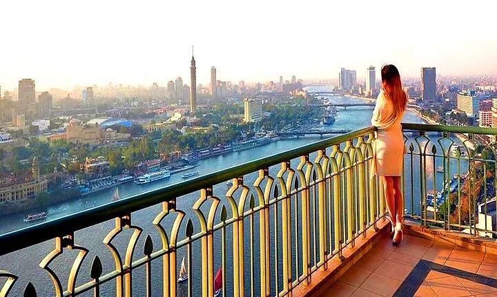 Best Tour from Airport to Giza Pyramids, Cairo Tower, Felucca 