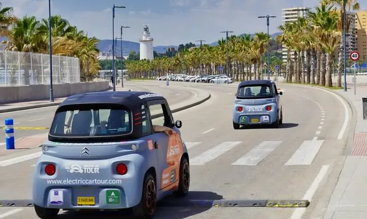 Málaga Premium Tour by Electric Car. Private 5-Hour Experience