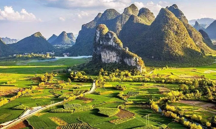 7-Day Private China Tour from Shenzhen: Beijing, Xi'an, Guilin and Shanghai