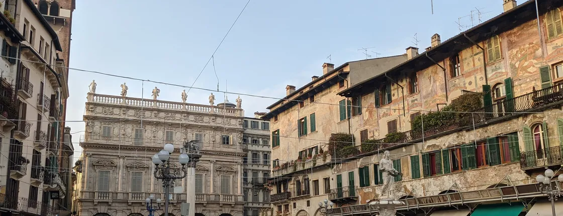 Verona highlights guided walking tour