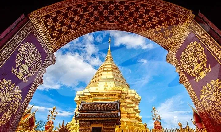 Wat Doi Suthep Temple and White Meo Hilltribe Village Half-Day Tour from Chiang Mai
